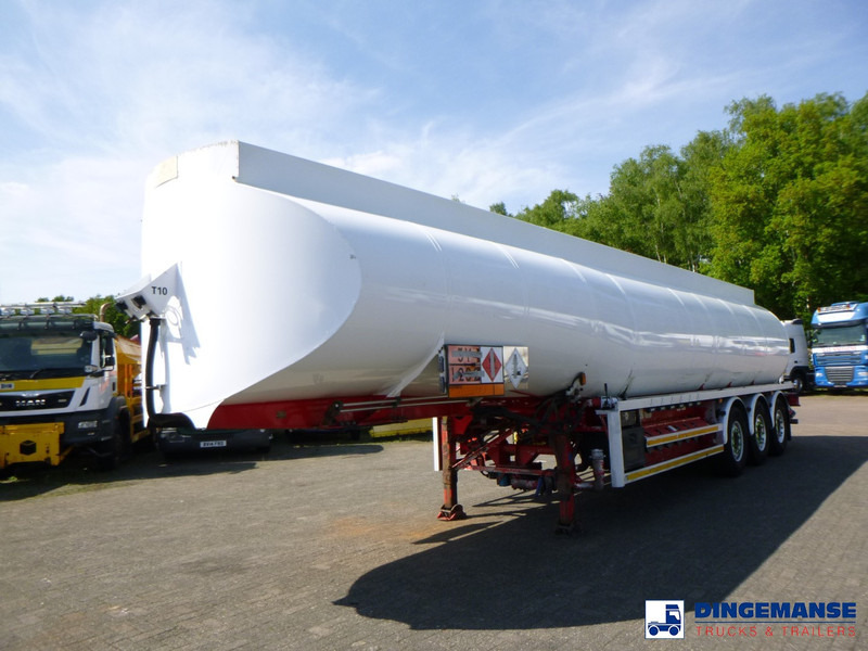 Lakeland Fuel tank alu 42.8 m3 / 6 comp - Semi-remorque citerne: photos 1 Lakeland Fuel tank alu 42.8 m3 / 6 comp - Semi-remorque citerne: photos 1