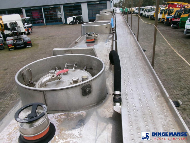 Semi-remorque citerne Magyar Chemical tank inox L4BH 33.5 m3 / 3 comp: photos 13 Semi-remorque citerne Magyar Chemical tank inox L4BH 33.5 m3 / 3 comp: photos 13