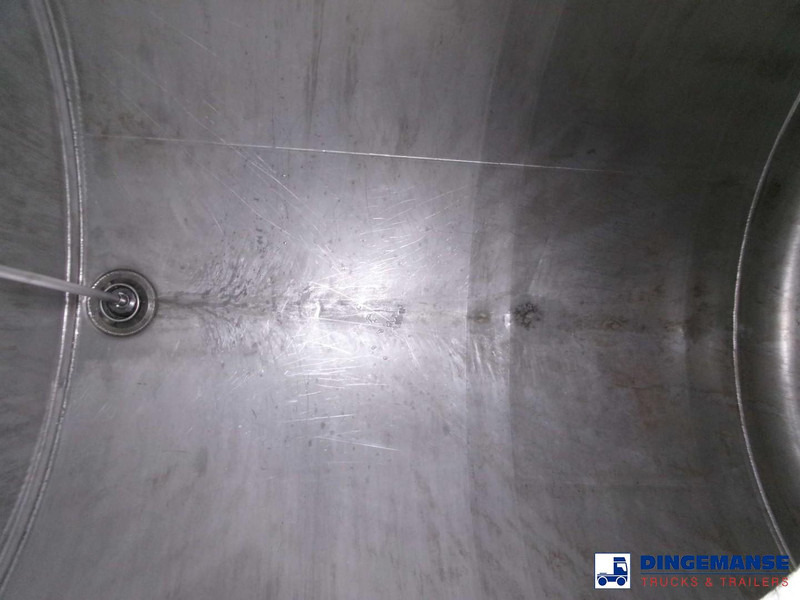 Semi-remorque citerne Magyar Chemical tank inox L4BH 33.5 m3 / 3 comp: photos 15 Semi-remorque citerne Magyar Chemical tank inox L4BH 33.5 m3 / 3 comp: photos 15