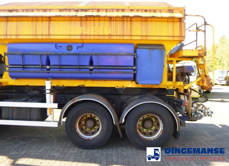 Mercedes-Benz Arocs 3240 8x4 RHD Schmidt snow plough / gritter - Engin de déneigement: photos 5 Mercedes-Benz Arocs 3240 8x4 RHD Schmidt snow plough / gritter - Engin de déneigement: photos 5