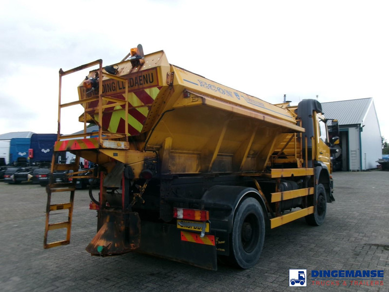 Mercedes-Benz Axor 1824 4x4 RHD salt spreader / gritter - Engin de déneigement: photos 3 Mercedes-Benz Axor 1824 4x4 RHD salt spreader / gritter - Engin de déneigement: photos 3
