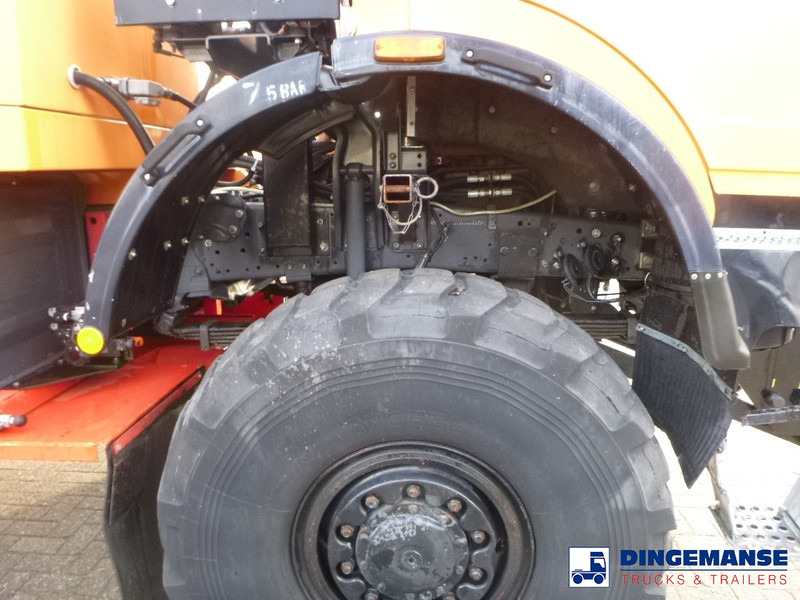 Engin de déneigement Mercedes-Benz SK 2031 4x4x4 Schmidt CJS9 airport sweeper snow plough: photos 11