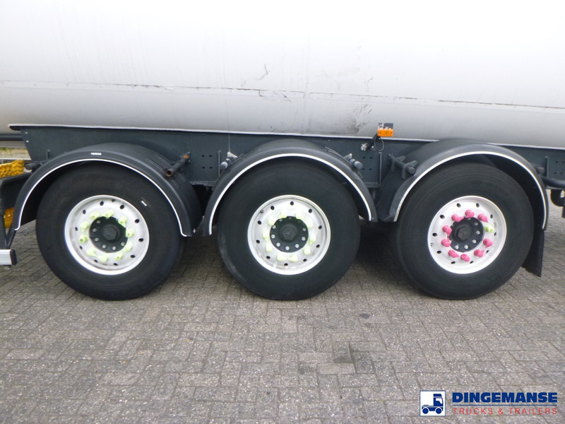 ROBINE Gas tank steel 51.5 m3 / 1 comp - Semi-remorque citerne: photos 5 ROBINE Gas tank steel 51.5 m3 / 1 comp - Semi-remorque citerne: photos 5