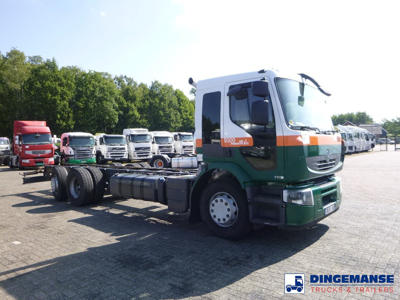 Renault Premium Lander 370 6x2 chassis + ADR - Châssis cabine: photos 2 Renault Premium Lander 370 6x2 chassis + ADR - Châssis cabine: photos 2
