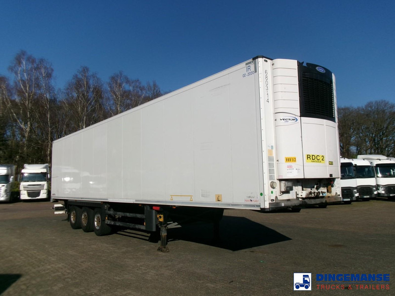 Schmitz Cargobull Frigo trailer + Carrier Vector 1350 - Semi-remorque frigorifique: photos 2 Schmitz Cargobull Frigo trailer + Carrier Vector 1350 - Semi-remorque frigorifique: photos 2
