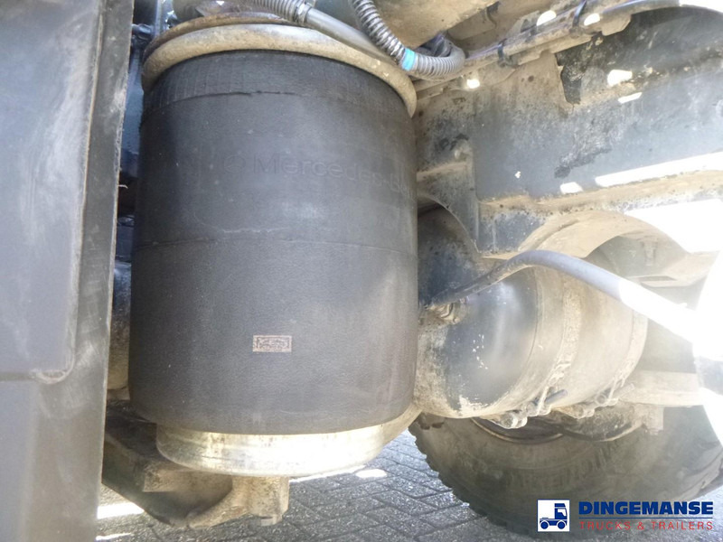 Tracteur routier Mercedes-Benz Arocs 1946 4x4 hydrodrive Euro 6 + hydraulics: photos 8