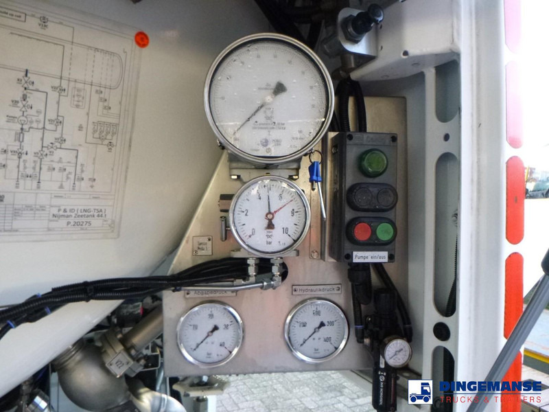 Semi-remorque citerne Van Hool Cryogenic tank inox 58.6 m3 / 1 comp / R10,4BN (methane/argon/nitrogen): photos 13 Semi-remorque citerne Van Hool Cryogenic tank inox 58.6 m3 / 1 comp / R10,4BN (methane/argon/nitrogen): photos 13