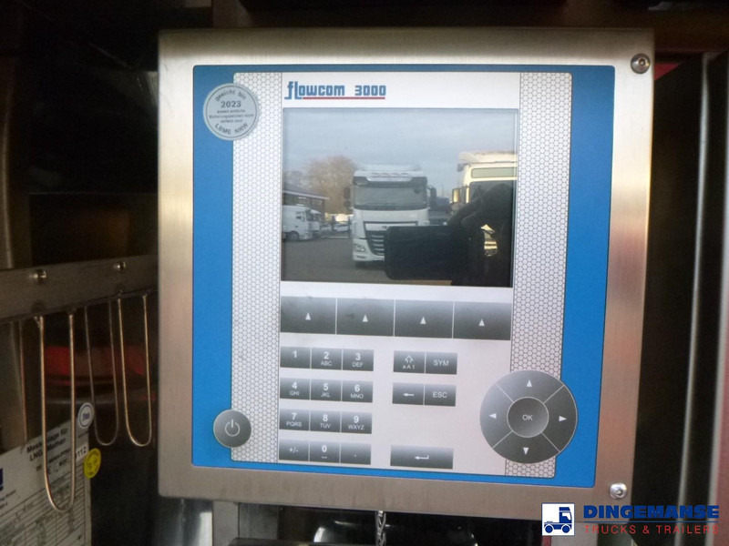 Semi-remorque citerne Van Hool Cryogenic tank inox 58.6 m3 / 1 comp / R10,4BN (methane/argon/nitrogen): photos 17 Semi-remorque citerne Van Hool Cryogenic tank inox 58.6 m3 / 1 comp / R10,4BN (methane/argon/nitrogen): photos 17