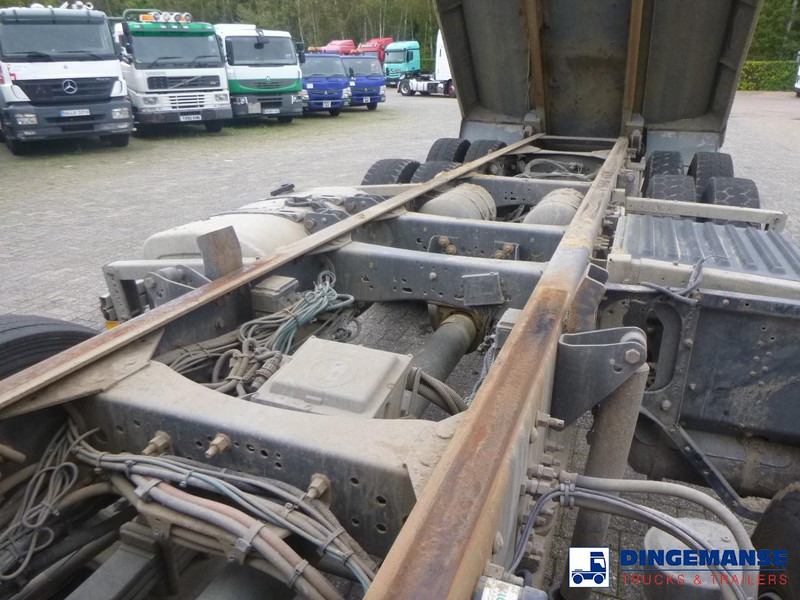 Crédit-bail de Volvo FM 410 8x4 RHD steel tipper 16.6 m3 Volvo FM 410 8x4 RHD steel tipper 16.6 m3: photos 12