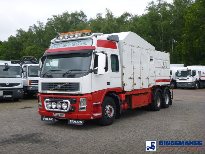 Volvo FM 9 6X4 RHD Eurovac 1200 vacuum tank (tipping) - Camion hydrocureur: photos 1 Volvo FM 9 6X4 RHD Eurovac 1200 vacuum tank (tipping) - Camion hydrocureur: photos 1
