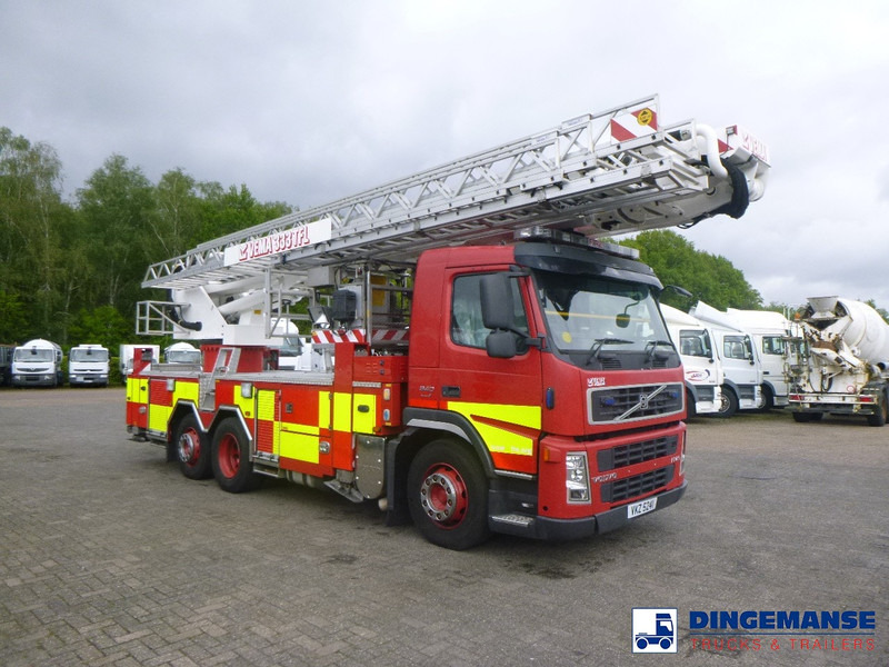 Volvo FM9 340 6x2 RHD Vema 333 TFL fire truck - Camion de pompier: photos 2 Volvo FM9 340 6x2 RHD Vema 333 TFL fire truck - Camion de pompier: photos 2