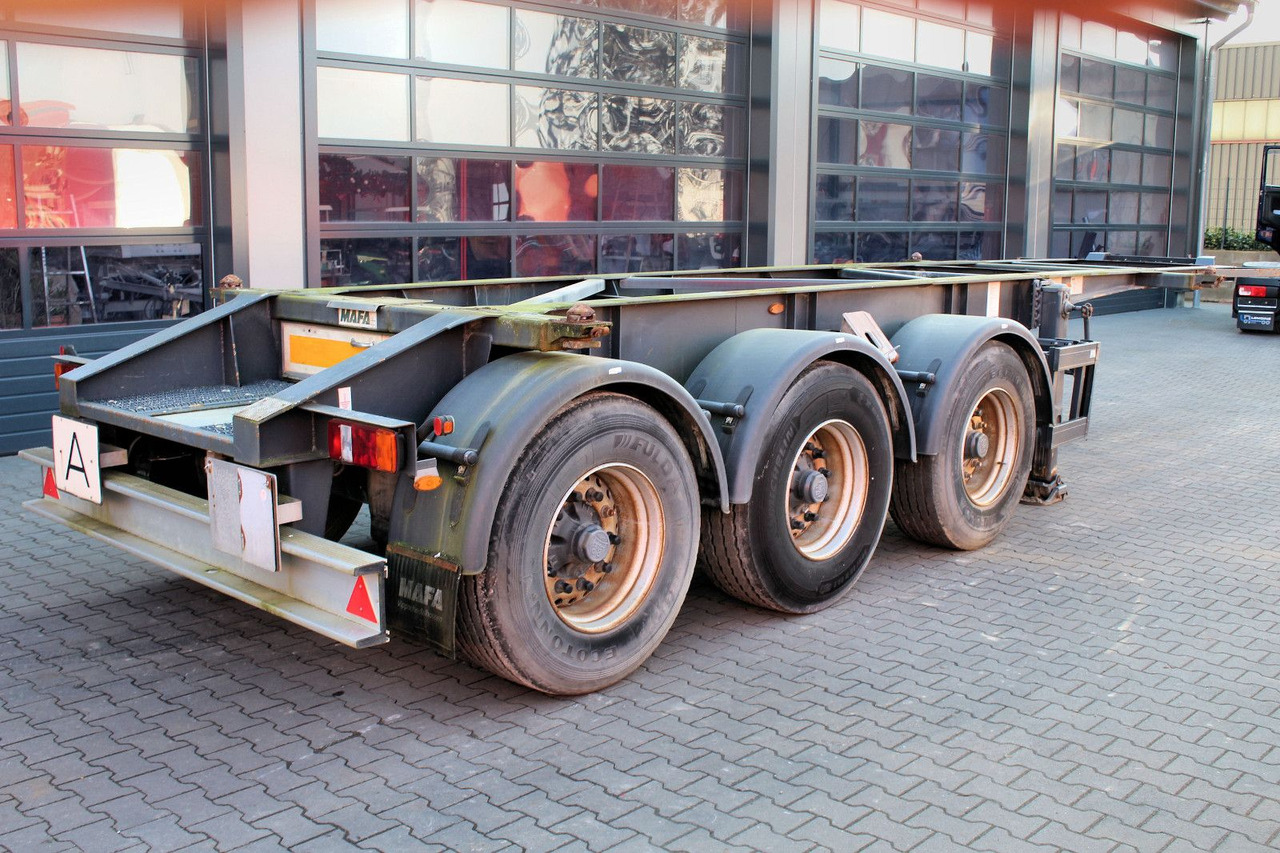3-Achs MAFA BDF Wechsel Container ADR/GGVS - Semi-remorque porte-conteneur/ Caisse mobile: photos 4 3-Achs MAFA BDF Wechsel Container ADR/GGVS - Semi-remorque porte-conteneur/ Caisse mobile: photos 4
