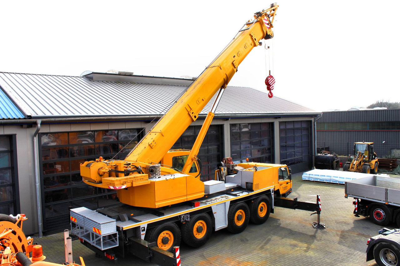 Faun Tadano FAUN ATF 90 G-4 8x6 Autokran + 20 tonnen - Camion grue: photos 2 Faun Tadano FAUN ATF 90 G-4 8x6 Autokran + 20 tonnen - Camion grue: photos 2