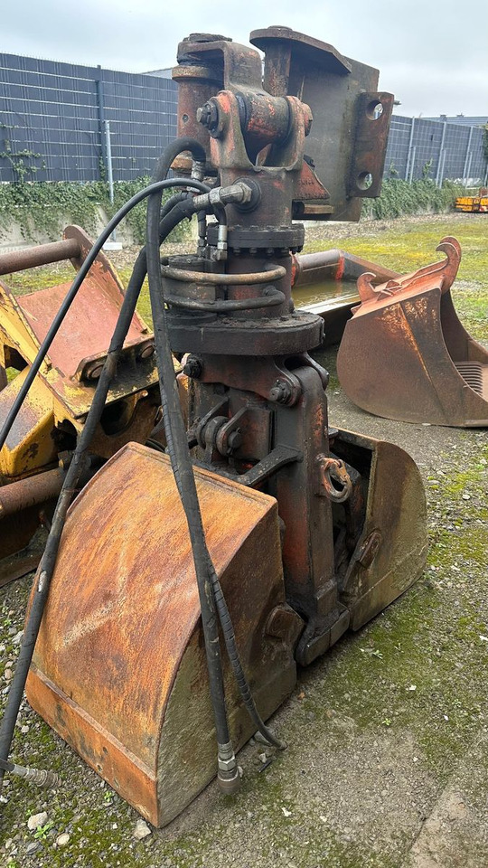 Liebherr diverse Schaufeln und Zubehör Liebherr - Godet pour pelle: photos 4 Liebherr diverse Schaufeln und Zubehör Liebherr - Godet pour pelle: photos 4