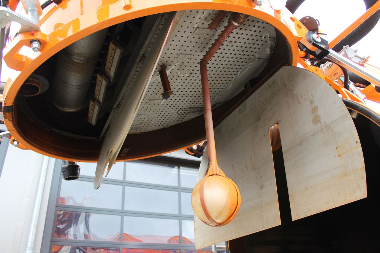 Camion hydrocureur MAN TGS 26.480 6x2 Kroll 13m³ WRG Wasserrückgewinner: photos 14 Camion hydrocureur MAN TGS 26.480 6x2 Kroll 13m³ WRG Wasserrückgewinner: photos 14