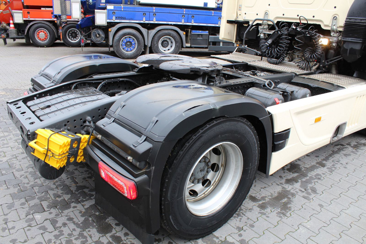 Mercedes-Benz Actros 1848 LS 4x2 BigSpace (MP5) Vollverspoiler - Tracteur routier: photos 5 Mercedes-Benz Actros 1848 LS 4x2 BigSpace (MP5) Vollverspoiler - Tracteur routier: photos 5