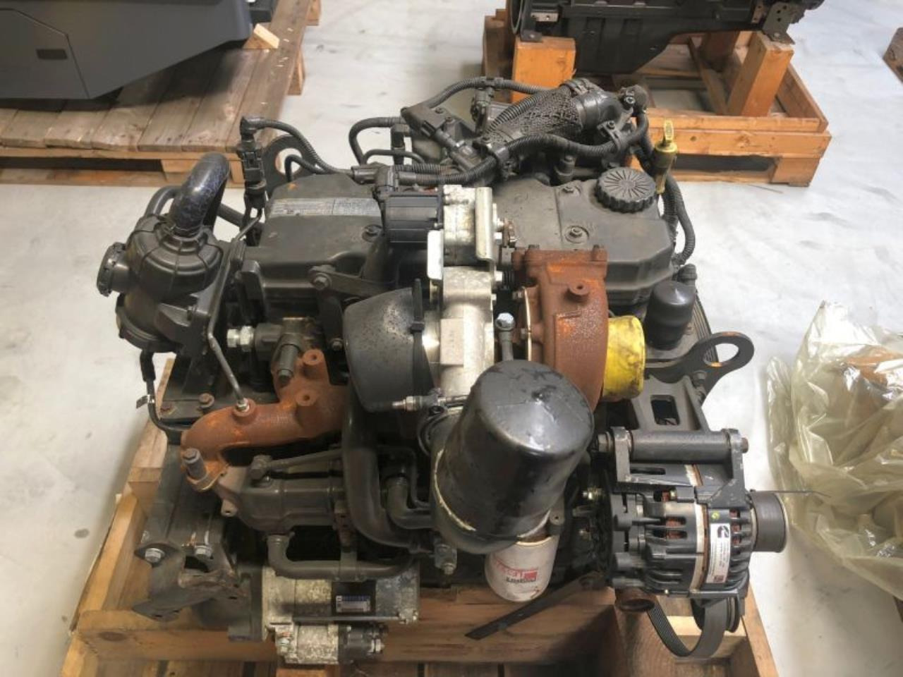 Cummins QSB4.5 163 - Moteur: photos 1 Cummins QSB4.5 163 - Moteur: photos 1
