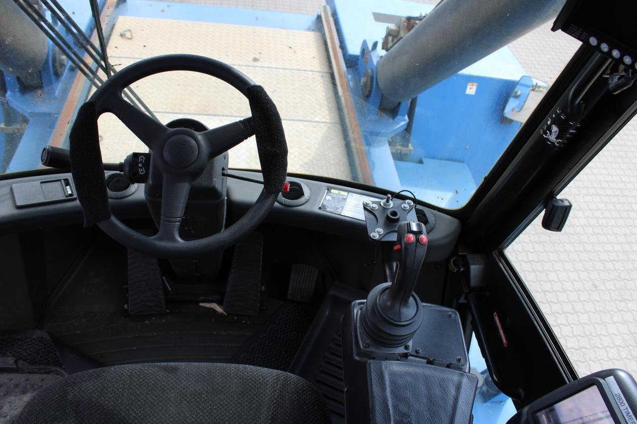 Hyster RS46-41L CH - Reach stacker: photos 4 Hyster RS46-41L CH - Reach stacker: photos 4