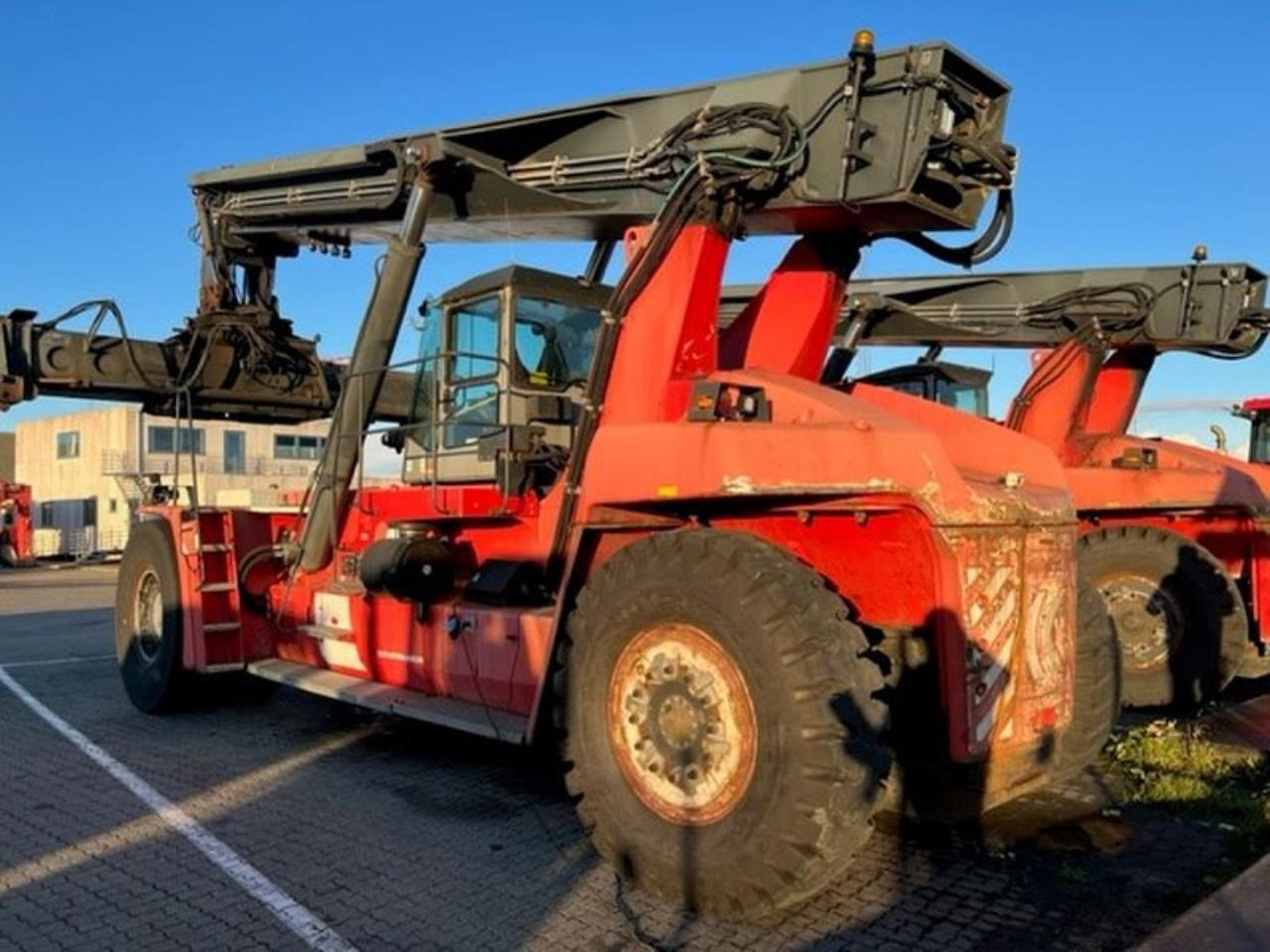 Kalmar DRF450-65S6X - Reach stacker: photos 3 Kalmar DRF450-65S6X - Reach stacker: photos 3