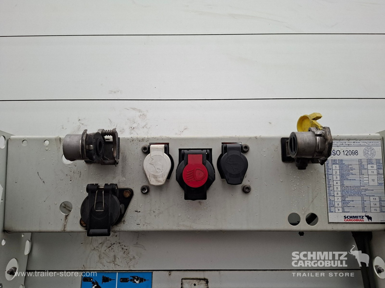 SCHMITZ Auflieger Curtainsider Mega - Semi-remorque rideaux coulissants: photos 4 SCHMITZ Auflieger Curtainsider Mega - Semi-remorque rideaux coulissants: photos 4