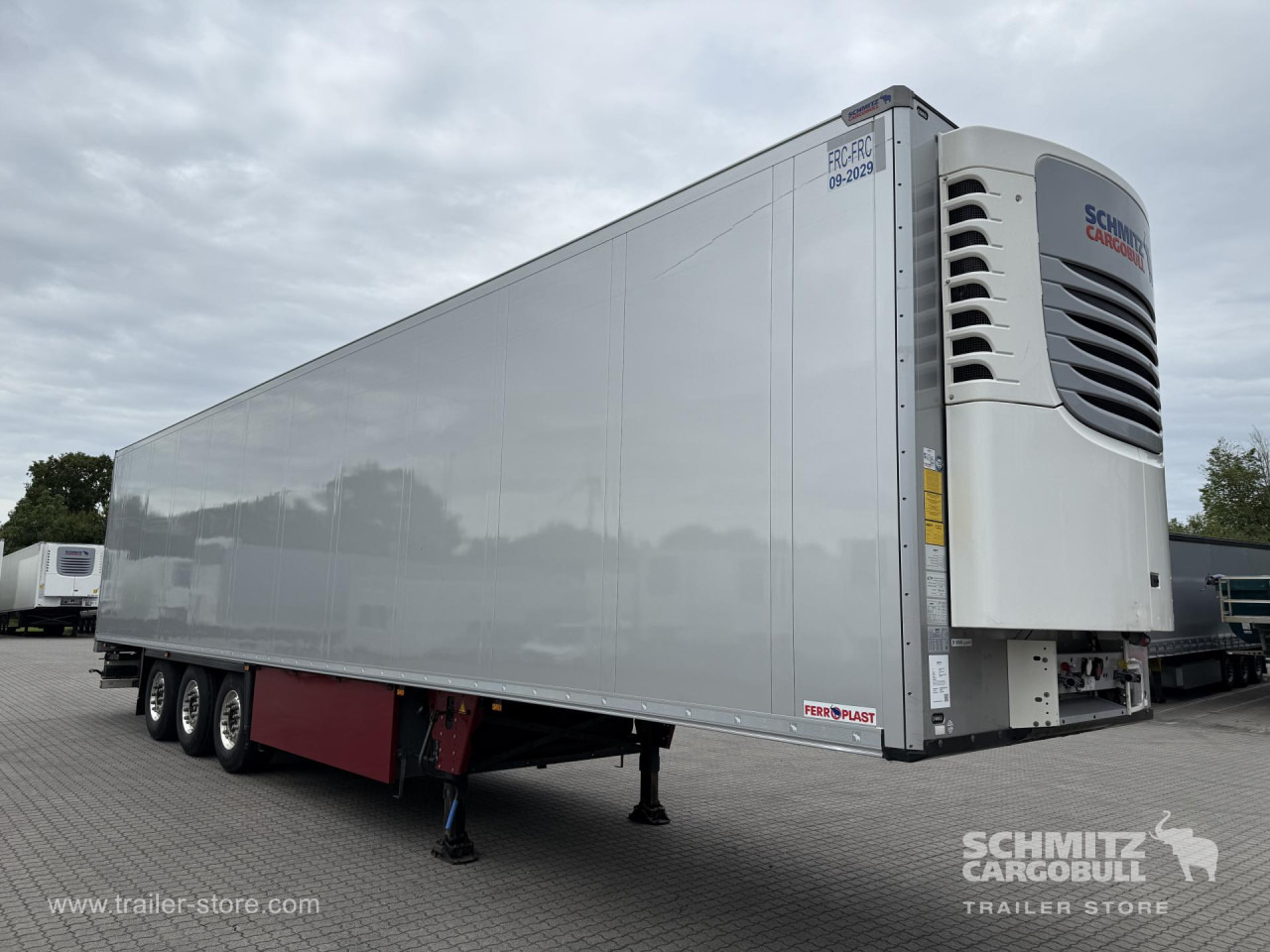 SCHMITZ Auflieger Tiefkühler Multitemp - Semi-remorque isothermique: photos 1 SCHMITZ Auflieger Tiefkühler Multitemp - Semi-remorque isothermique: photos 1