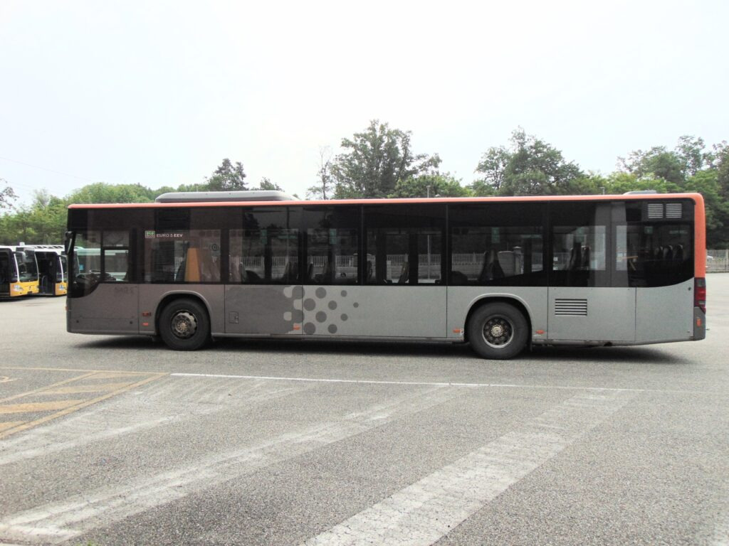 N.3 SETRA S 415 NF – Anno 2008 - Bus interurbain: photos 4 N.3 SETRA S 415 NF – Anno 2008 - Bus interurbain: photos 4
