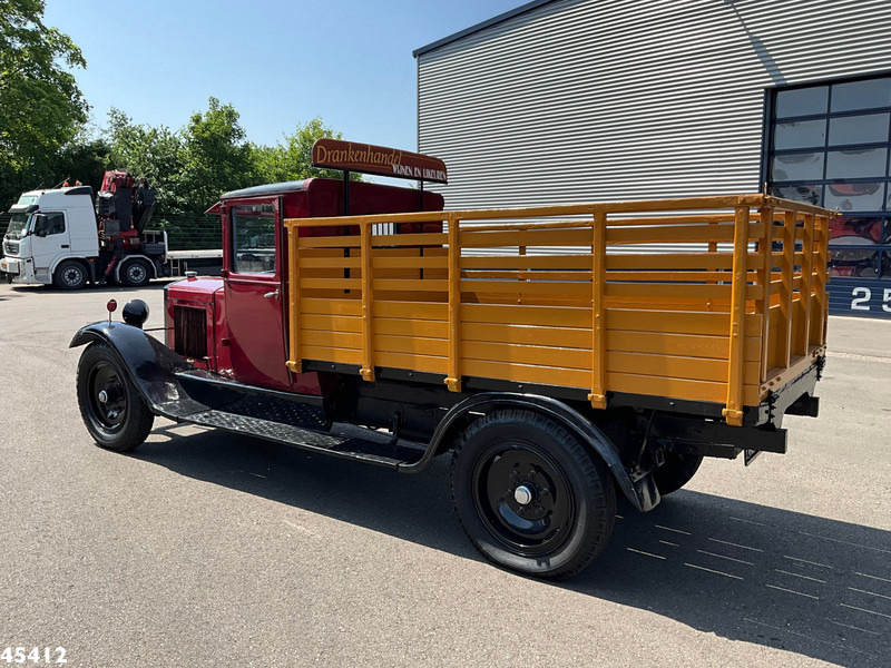 BERLIET V.H.A Oldtimer met open laadbak - Camion plateau: photos 4 BERLIET V.H.A Oldtimer met open laadbak - Camion plateau: photos 4