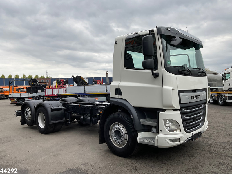 DAF FAN CF 450 Euro 6 Chassis Cabine - Châssis cabine: photos 5 DAF FAN CF 450 Euro 6 Chassis Cabine - Châssis cabine: photos 5