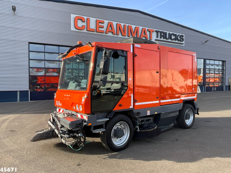 Balayeuse de voirie Dulevo 5020  Euro 6 with 3-rd brush: photos 6