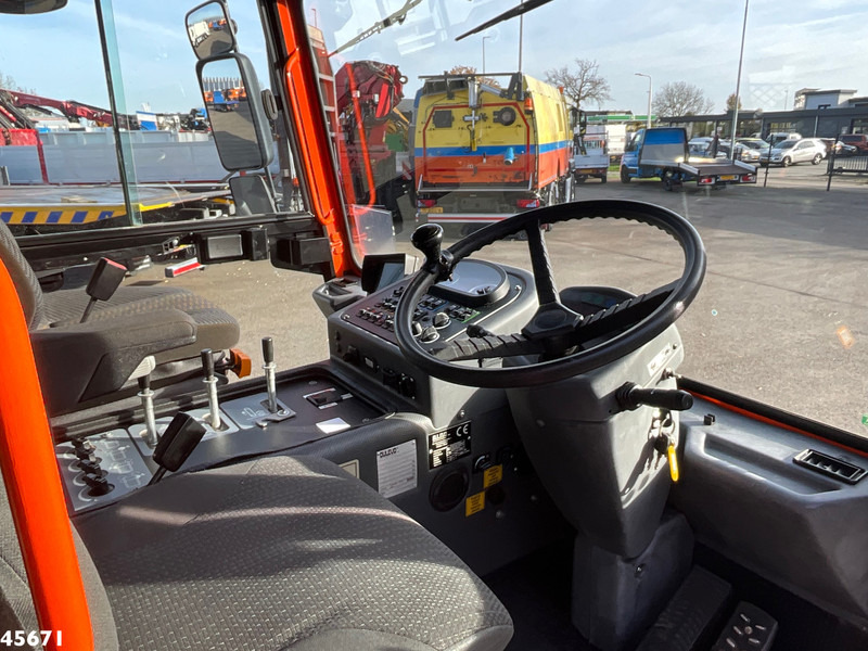 Balayeuse de voirie Dulevo 5020  Euro 6 with 3-rd brush: photos 15