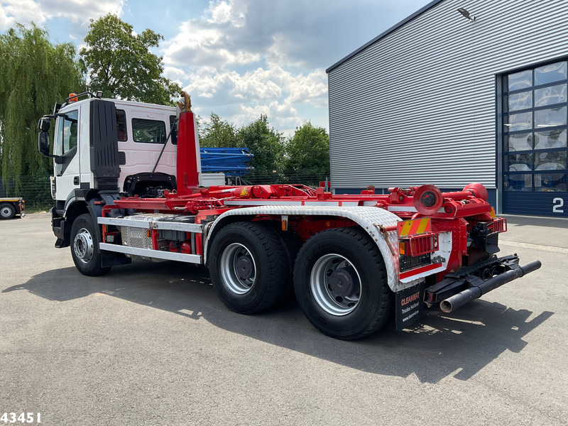 Iveco AD260T 6x4 Euro 6 AJK 20 haakarmsysteem - Camion ampliroll: photos 4 Iveco AD260T 6x4 Euro 6 AJK 20 haakarmsysteem - Camion ampliroll: photos 4