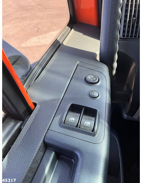 Camion fourgon Iveco Eurocargo ML80EL16 Euro 6 DHollandia laadklep: photos 17 Camion fourgon Iveco Eurocargo ML80EL16 Euro 6 DHollandia laadklep: photos 17