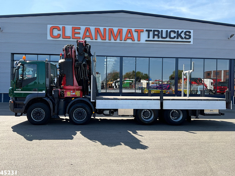 Iveco Trakker AD410T41 Fassi 80 Tonmeter laadkraan + Fly-Jib Just 80.441 Km! - Camion grue: photos 4 Iveco Trakker AD410T41 Fassi 80 Tonmeter laadkraan + Fly-Jib Just 80.441 Km! - Camion grue: photos 4