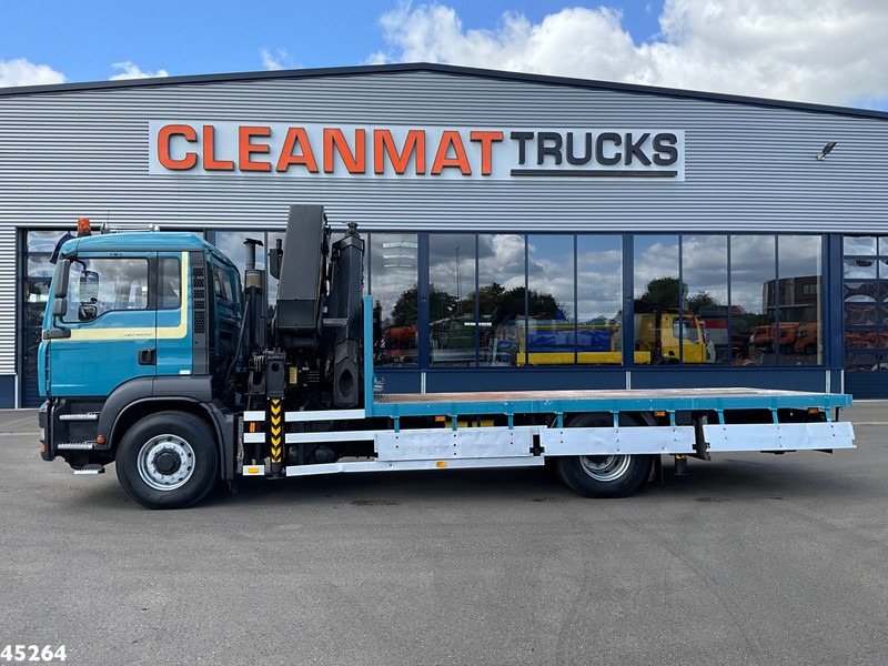 MAN TGA 18.310 4X4H Manual Palfinger 36 Tonmeter laadkraan Just 226.172 km! - Camion grue: photos 4 MAN TGA 18.310 4X4H Manual Palfinger 36 Tonmeter laadkraan Just 226.172 km! - Camion grue: photos 4