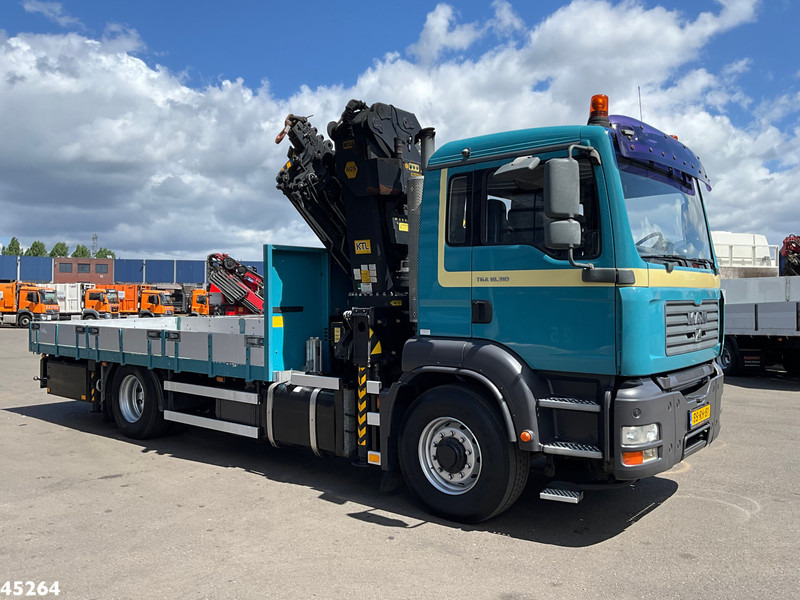 MAN TGA 18.310 4X4H Manual Palfinger 36 Tonmeter laadkraan Just 226.172 km! - Camion grue: photos 5 MAN TGA 18.310 4X4H Manual Palfinger 36 Tonmeter laadkraan Just 226.172 km! - Camion grue: photos 5