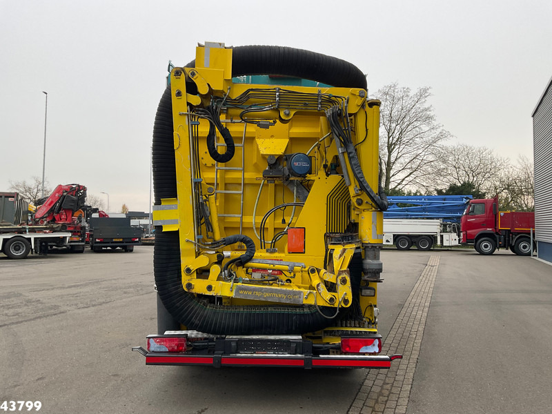 MAN TGS 35.480 10x4 RSP Tridem Saugbagger 10m³ - Camion hydrocureur: photos 3 MAN TGS 35.480 10x4 RSP Tridem Saugbagger 10m³ - Camion hydrocureur: photos 3