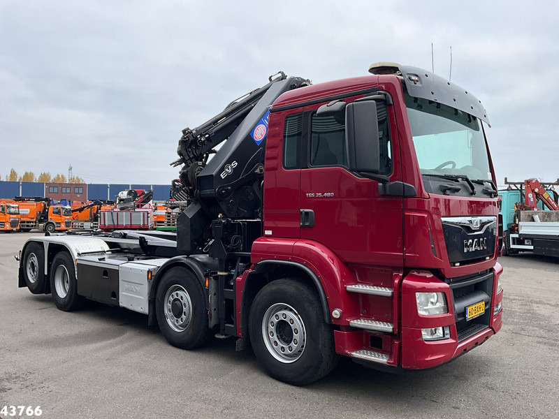 MAN TGS 35.480 8x4H Euro 6 HMF 40 Tonmeter laadkraan + Fly-Jib - Camion grue: photos 3 MAN TGS 35.480 8x4H Euro 6 HMF 40 Tonmeter laadkraan + Fly-Jib - Camion grue: photos 3