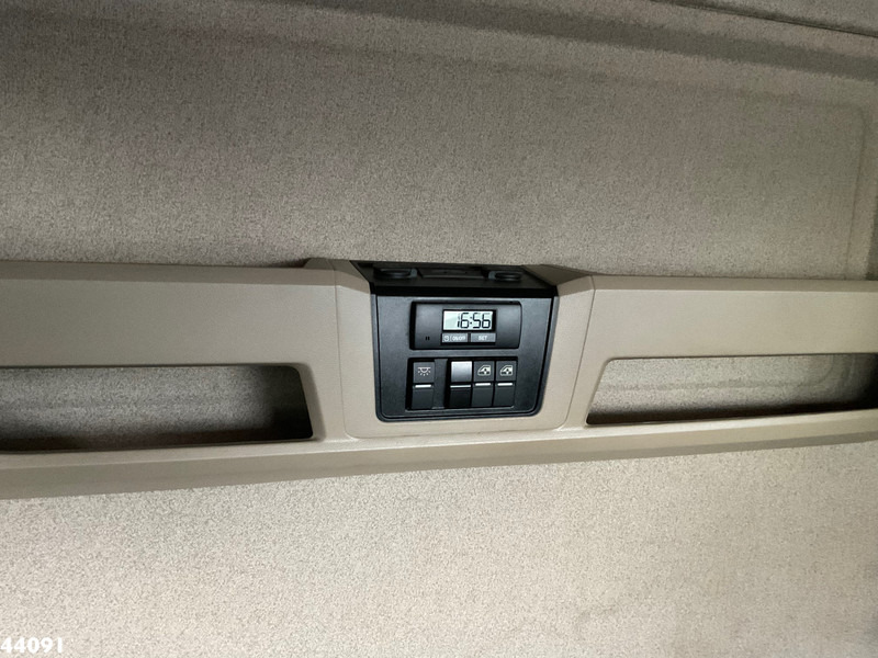 Camion grue MAN TGX 28.510 HMF 50 Tonmeter laadkraan + Fly-Jib: photos 20 Camion grue MAN TGX 28.510 HMF 50 Tonmeter laadkraan + Fly-Jib: photos 20