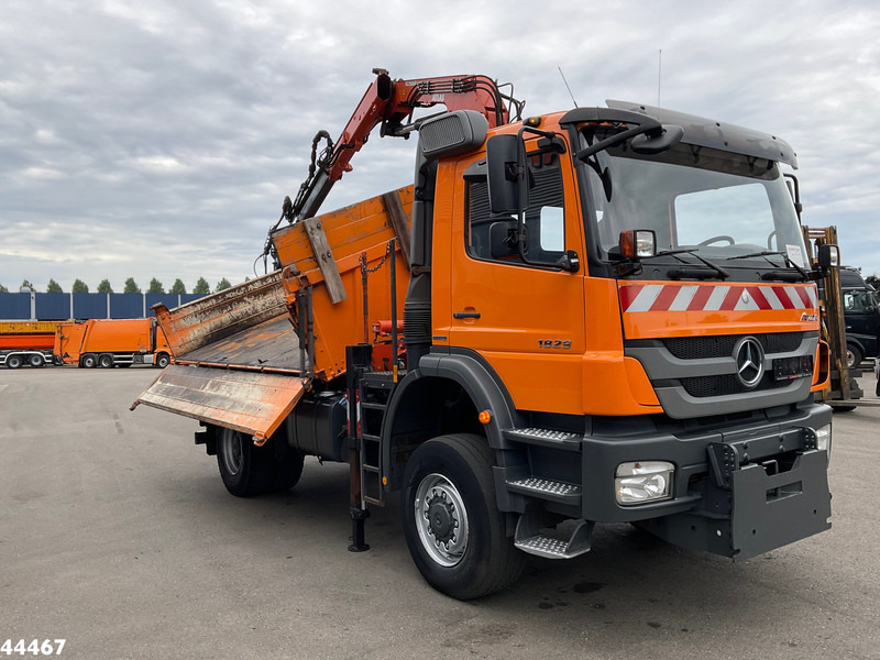 Mercedes-Benz 1829 AK 4x4 Atlas 8,5 Tonmeter laadkraan Manual Full steel - Camion benne, Camion grue: photos 5 Mercedes-Benz 1829 AK 4x4 Atlas 8,5 Tonmeter laadkraan Manual Full steel - Camion benne, Camion grue: photos 5