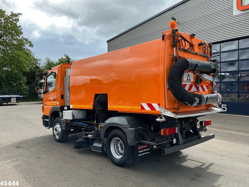 Mercedes-Benz Atego 1018 Brock Left and right sweeper Just 141.848 km! - Balayeuse de voirie: photos 2 Mercedes-Benz Atego 1018 Brock Left and right sweeper Just 141.848 km! - Balayeuse de voirie: photos 2
