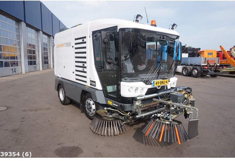 Ravo 560 STH met 3-de borstel - Balayeuse de voirie: photos 4 Ravo 560 STH met 3-de borstel - Balayeuse de voirie: photos 4