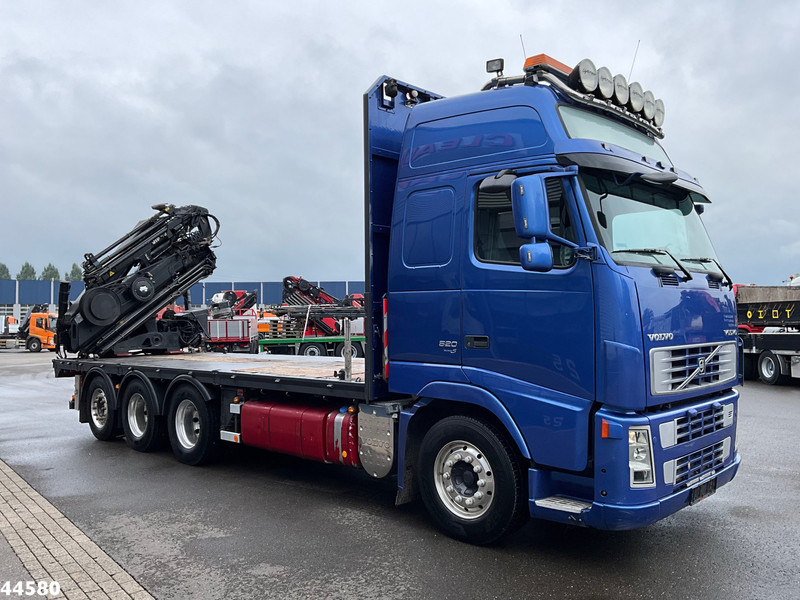 Volvo FH 520 8x4 Euro 5 Hiab 24 Tonmeter laadkraan + Fly-jib - Camion grue: photos 4 Volvo FH 520 8x4 Euro 5 Hiab 24 Tonmeter laadkraan + Fly-jib - Camion grue: photos 4