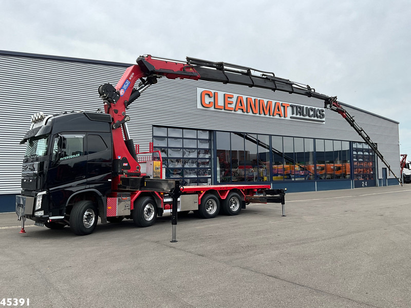 Volvo FH 540 8x4 HMF 85 Tonmeter laadkraan + Fly-Jib Just 222.786 km! - Camion grue: photos 1 Volvo FH 540 8x4 HMF 85 Tonmeter laadkraan + Fly-Jib Just 222.786 km! - Camion grue: photos 1