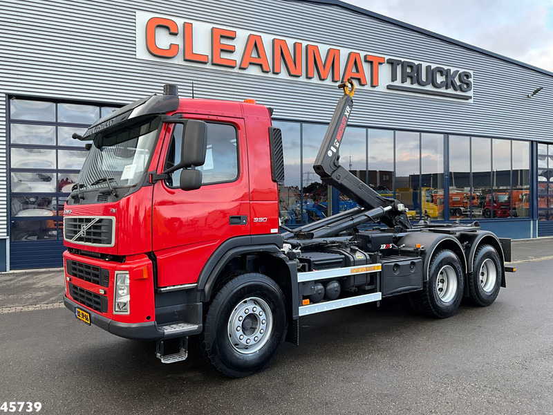 Volvo FM 330 6x4 Hiab 21 Ton haakarmsysteem Just 35.598 Km! - Camion ampliroll: photos 1 Volvo FM 330 6x4 Hiab 21 Ton haakarmsysteem Just 35.598 Km! - Camion ampliroll: photos 1