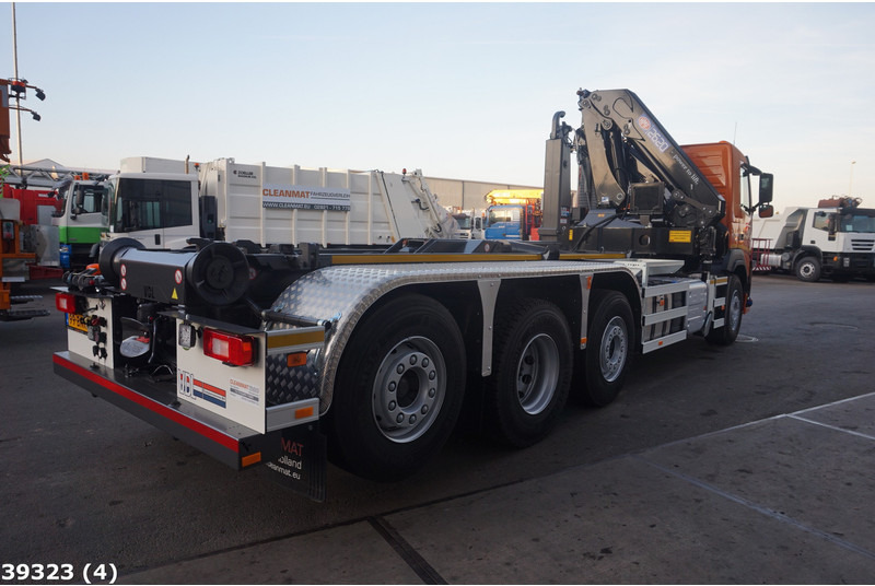 Volvo FM 420 8x2 HMF 26 Tonmeter laadkraan - Camion ampliroll, Camion grue: photos 5 Volvo FM 420 8x2 HMF 26 Tonmeter laadkraan - Camion ampliroll, Camion grue: photos 5