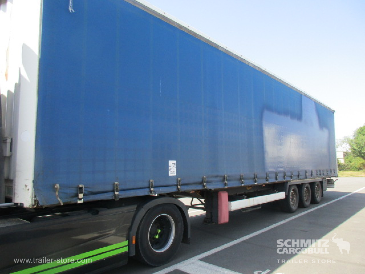KRONE Curtainsider Standard - Semi-remorque rideaux coulissants: photos 3 KRONE Curtainsider Standard - Semi-remorque rideaux coulissants: photos 3