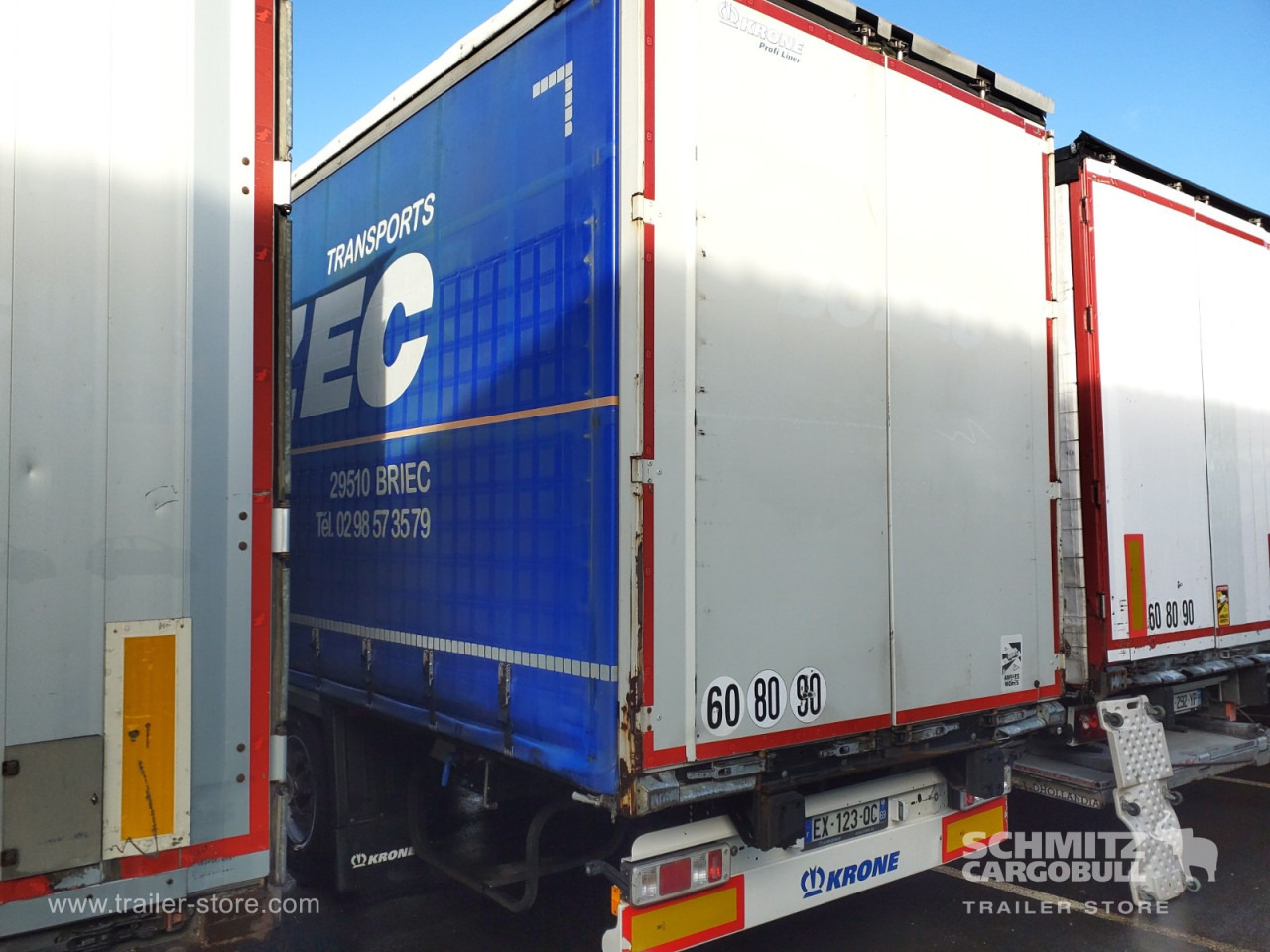 KRONE Curtainsider Standard - Semi-remorque rideaux coulissants: photos 2 KRONE Curtainsider Standard - Semi-remorque rideaux coulissants: photos 2