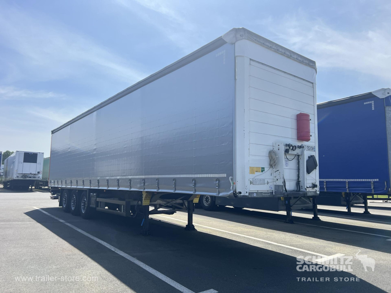 SCHMITZ Curtainsider Standard Taillift - Semi-remorque rideaux coulissants: photos 1 SCHMITZ Curtainsider Standard Taillift - Semi-remorque rideaux coulissants: photos 1