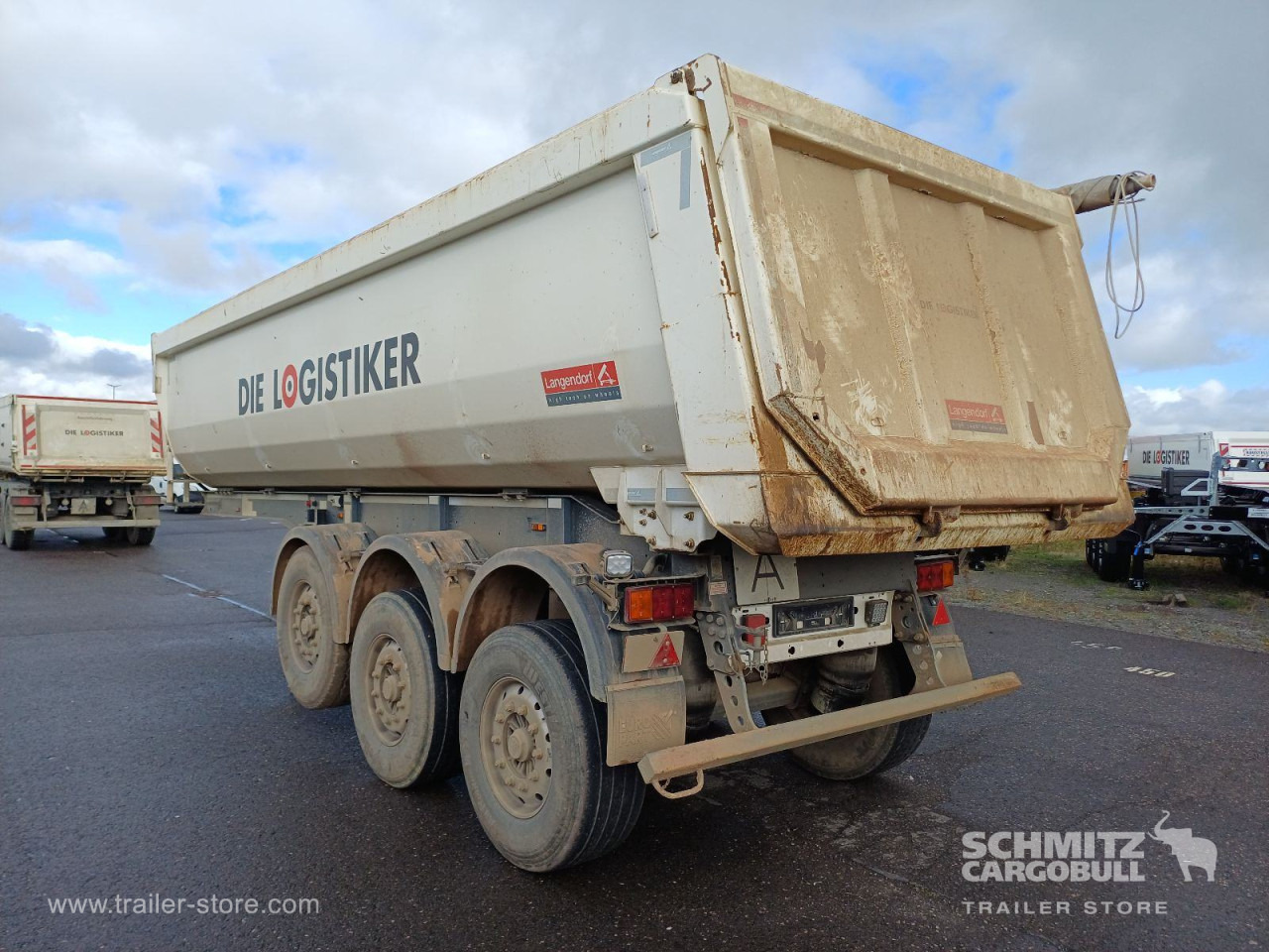 LANGENDORF Auflieger Kipper Stahlrundmulde 24m³ - Semi-remorque benne: photos 5 LANGENDORF Auflieger Kipper Stahlrundmulde 24m³ - Semi-remorque benne: photos 5