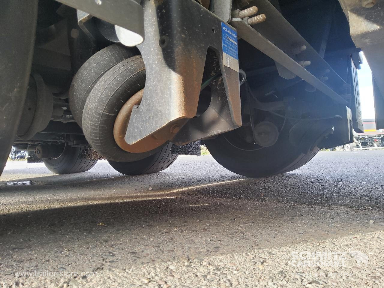 SCHMITZ Auflieger Curtainsider Mega - Semi-remorque rideaux coulissants: photos 5 SCHMITZ Auflieger Curtainsider Mega - Semi-remorque rideaux coulissants: photos 5